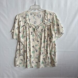 Emailine Cream Blouse with Mint and Navy Floral Accents. Size 2X INV25/460